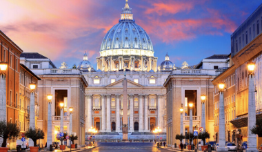 Vatican Allows Homosexual Couples to be Blessed in St. Peter's Basilica