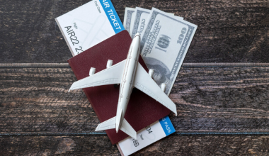 How a Foreigner Can Bring Money & Pay in Russia in 2024